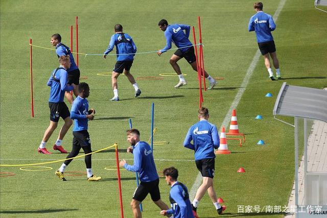 媒体人：张宇辰的身体对抗一定要跟上 赵岩昊就是最好的例子